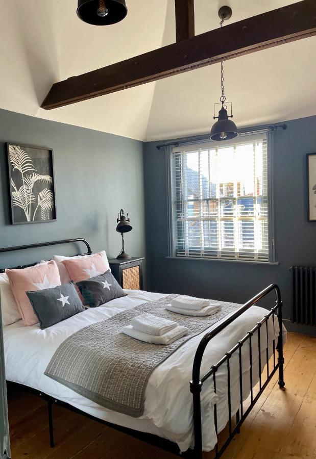Fabulous Apartment Seconds From Beach By Whitstable-Holidays, Pudding Pan Экстерьер фото